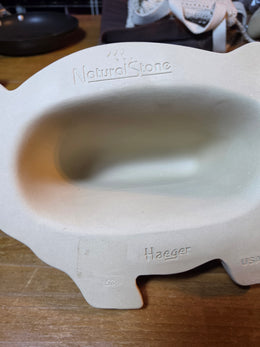 Haeger Natural Stone Pig Shaped Stoneware Bacon Baking Dish USA Vintage Cream