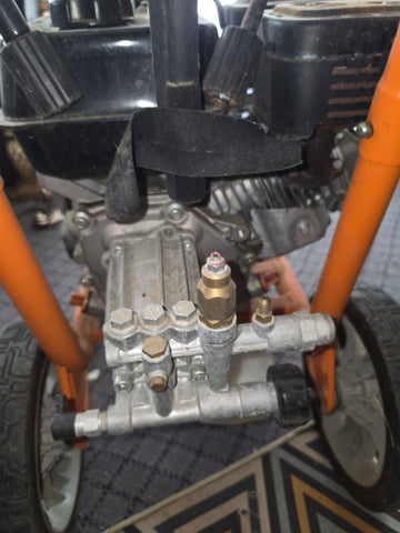 Generac 2700 PSI / 2.3 GPM Gas Pressure Washer