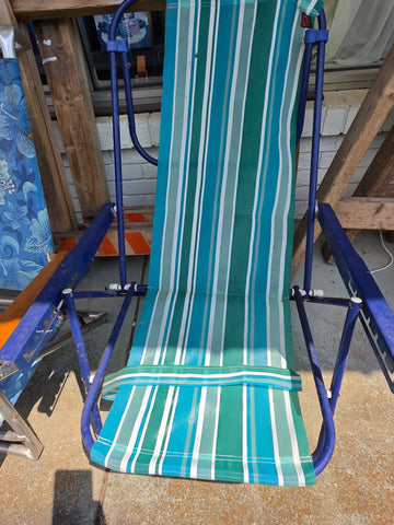 Vintage Blue & Green Striped High-Back Folding Lawn Chair | Retro Beach & Patio Recliner