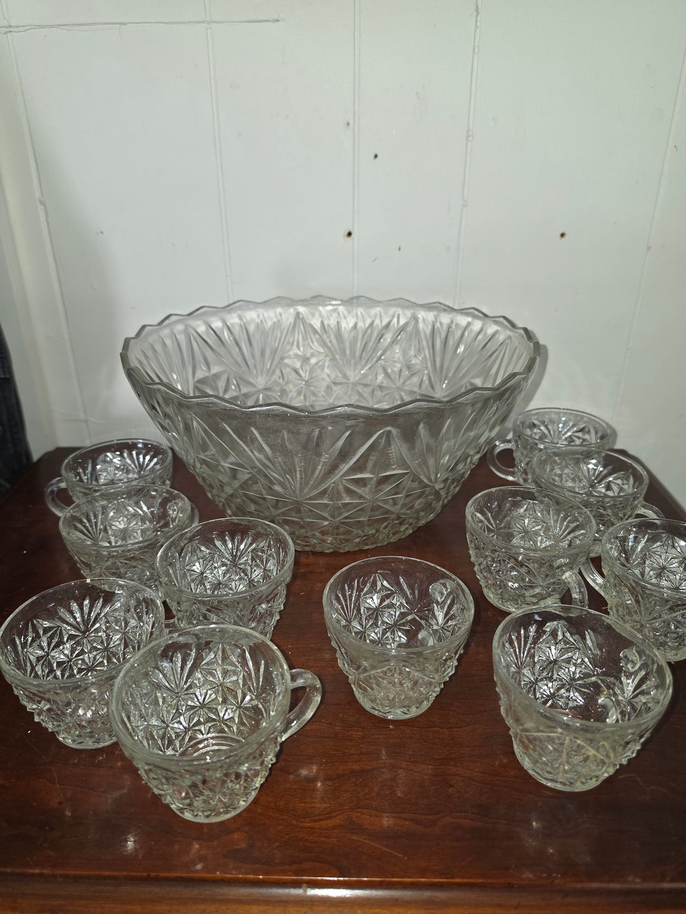 Vintage Clear Cut Glass Punch Bowl Set with Matching Cups – Classic Geometric Pattern