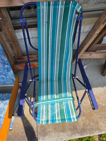 Vintage Blue & Green Striped High-Back Folding Lawn Chair | Retro Beach & Patio Recliner