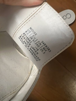 Calvin Klein Moise White Leather Pointed Toe Mules Flat Loafers 34E6383 Size 8.5